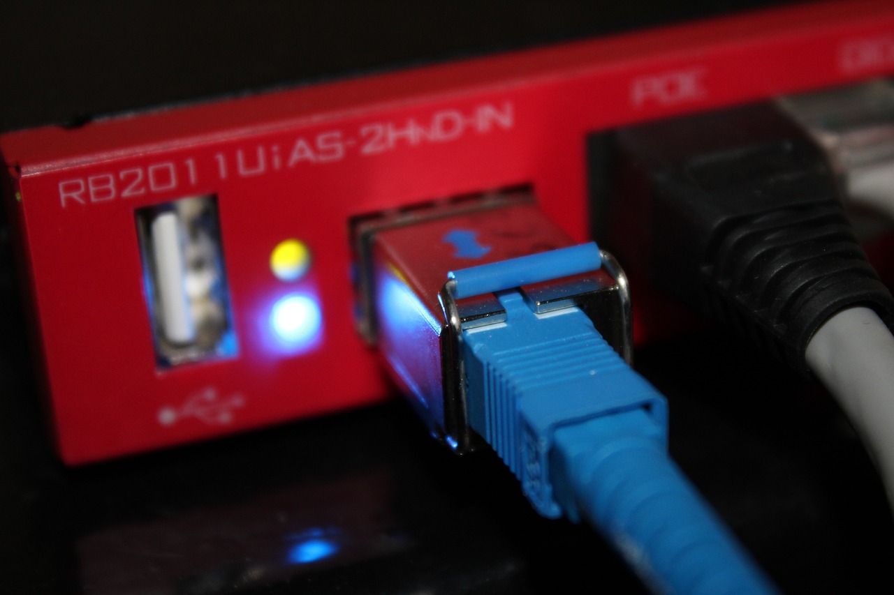 電視有聲音卻無圖像，原因解析及解決方案