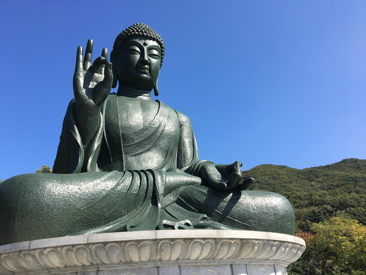 佛陀電視劇全集，探尋古印度智慧之旅