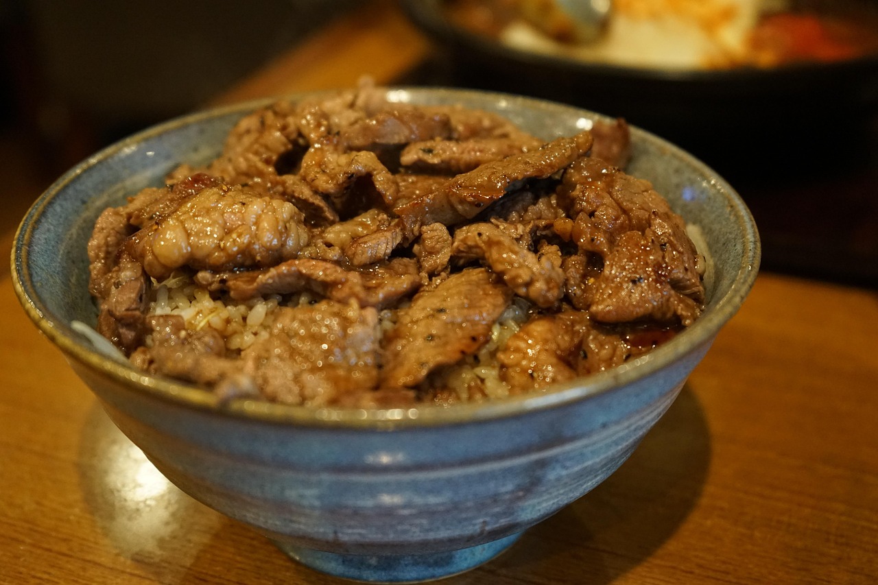 爽食行天下，最新美食之旅，味蕾盛宴啟程