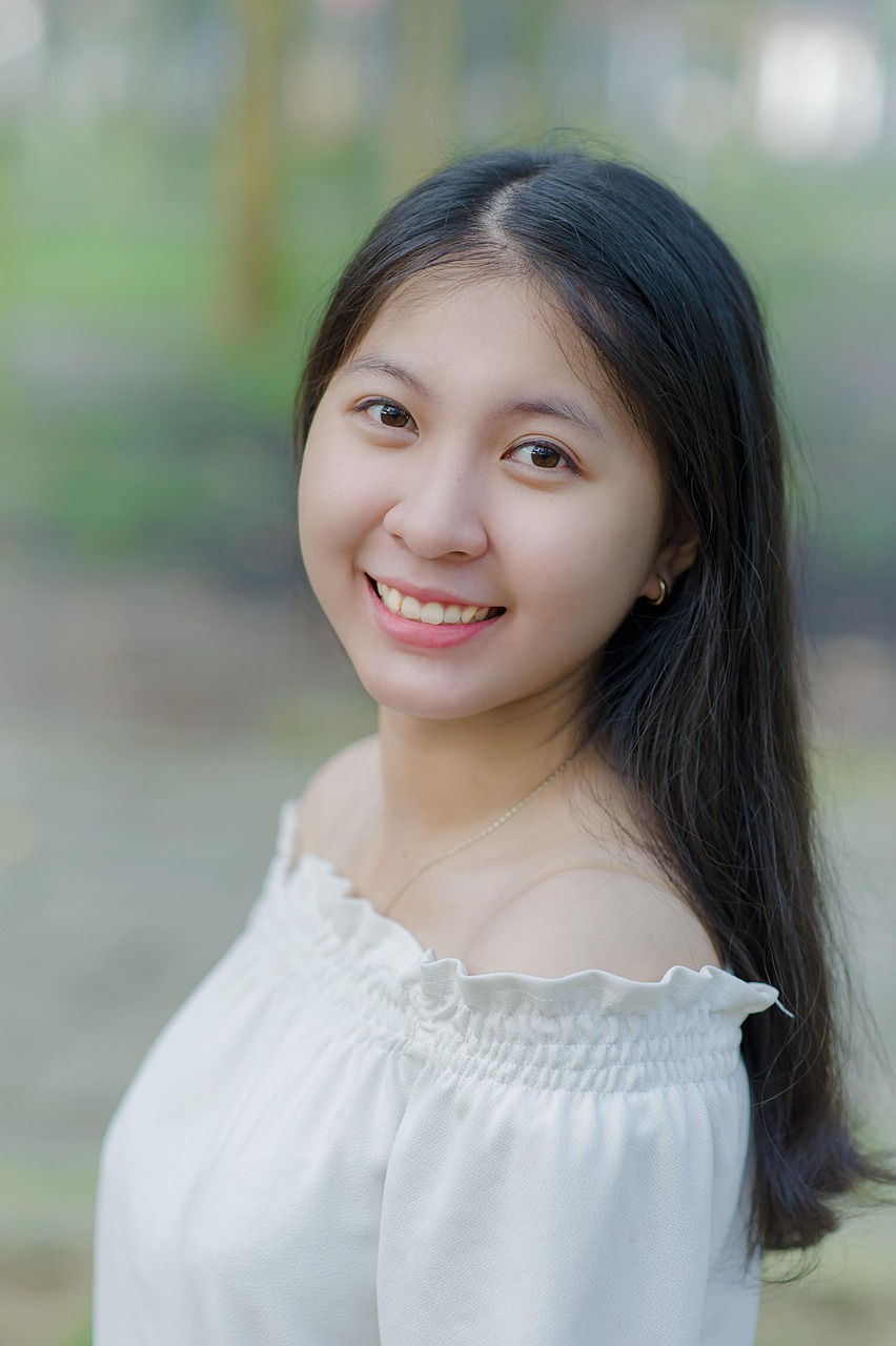 獨(dú)特魅力與風(fēng)采，展現(xiàn)氣質(zhì)的男明星風(fēng)采