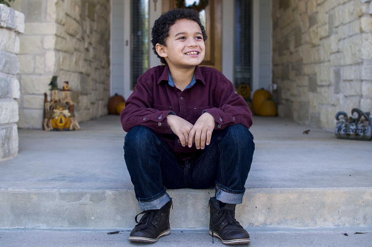 愛(ài)情公寓4演員演繹青春愛(ài)情的力量與魅力