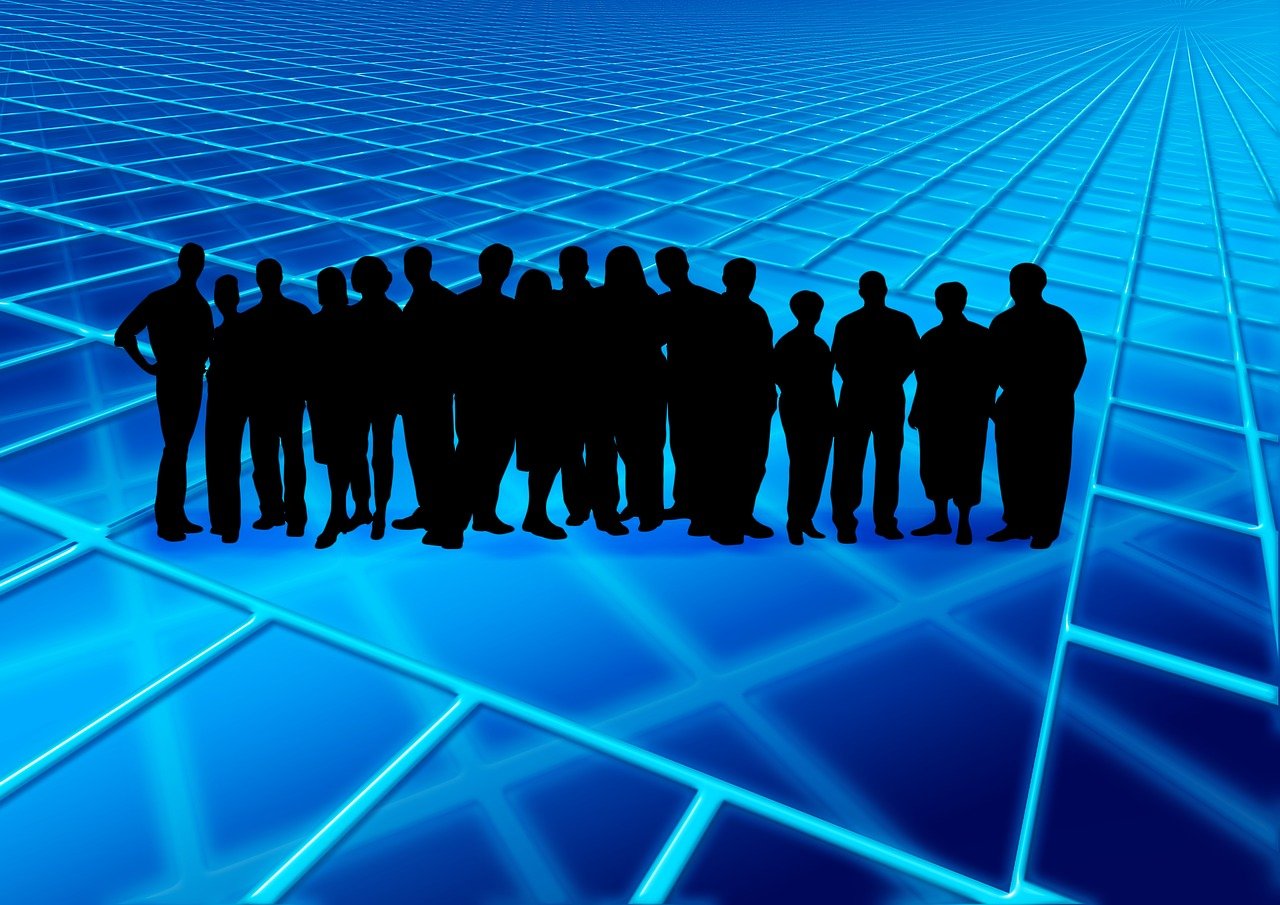 尹中立最新觀點(diǎn)，深度分析經(jīng)濟(jì)趨勢(shì)，展望未來(lái)發(fā)展