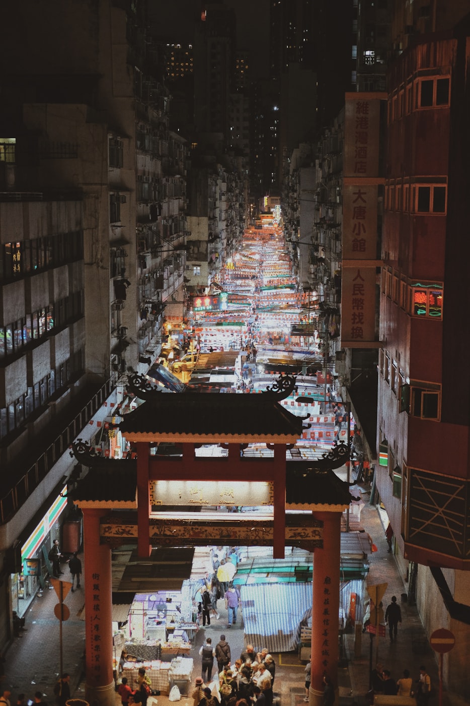 七八十年代農(nóng)村老電影，時(shí)代的記憶與情感回響的影像珍藏