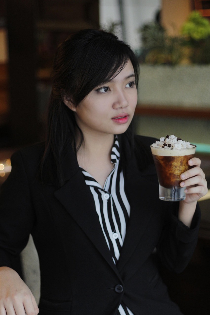 時尚魅力并存，2017年熱門女生QQ昵稱推薦