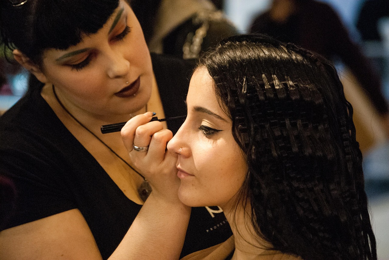 女明星名字大全與圖片，詳細(xì)介紹女明星的世界