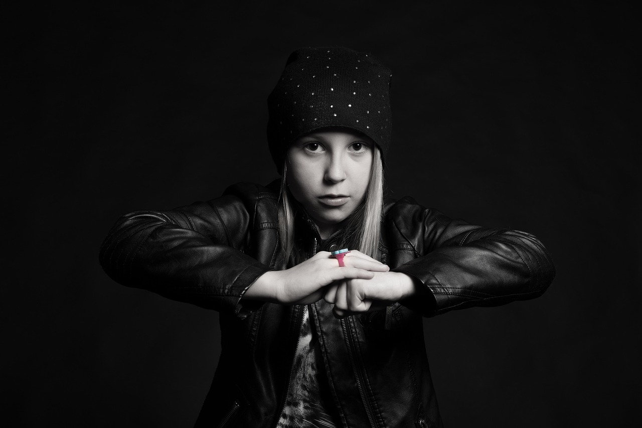 都市狂少章節(jié)更新，熱血青春激蕩之旅