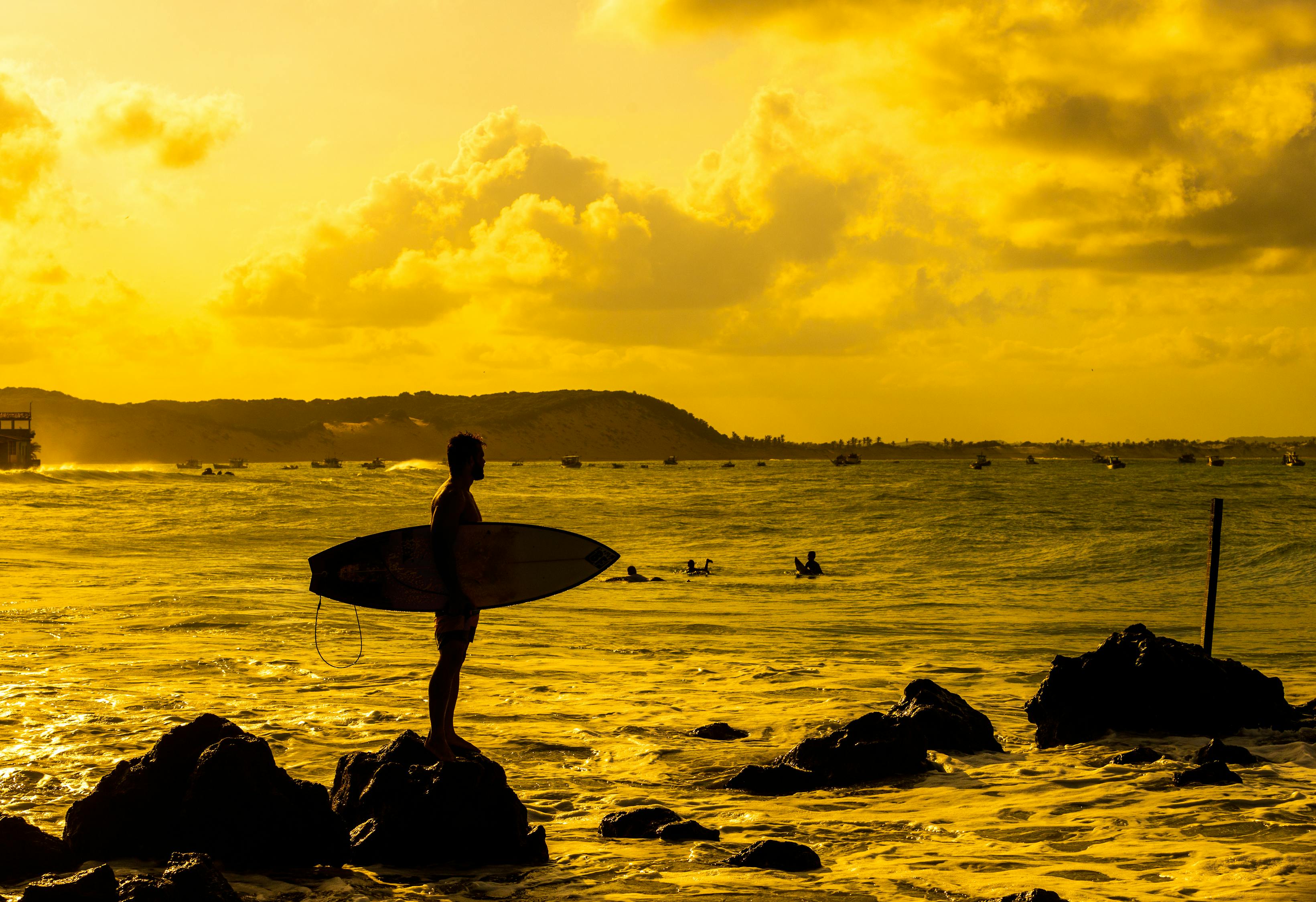浮出水面演員表揭秘，佳作背后的精彩群像浮出水面