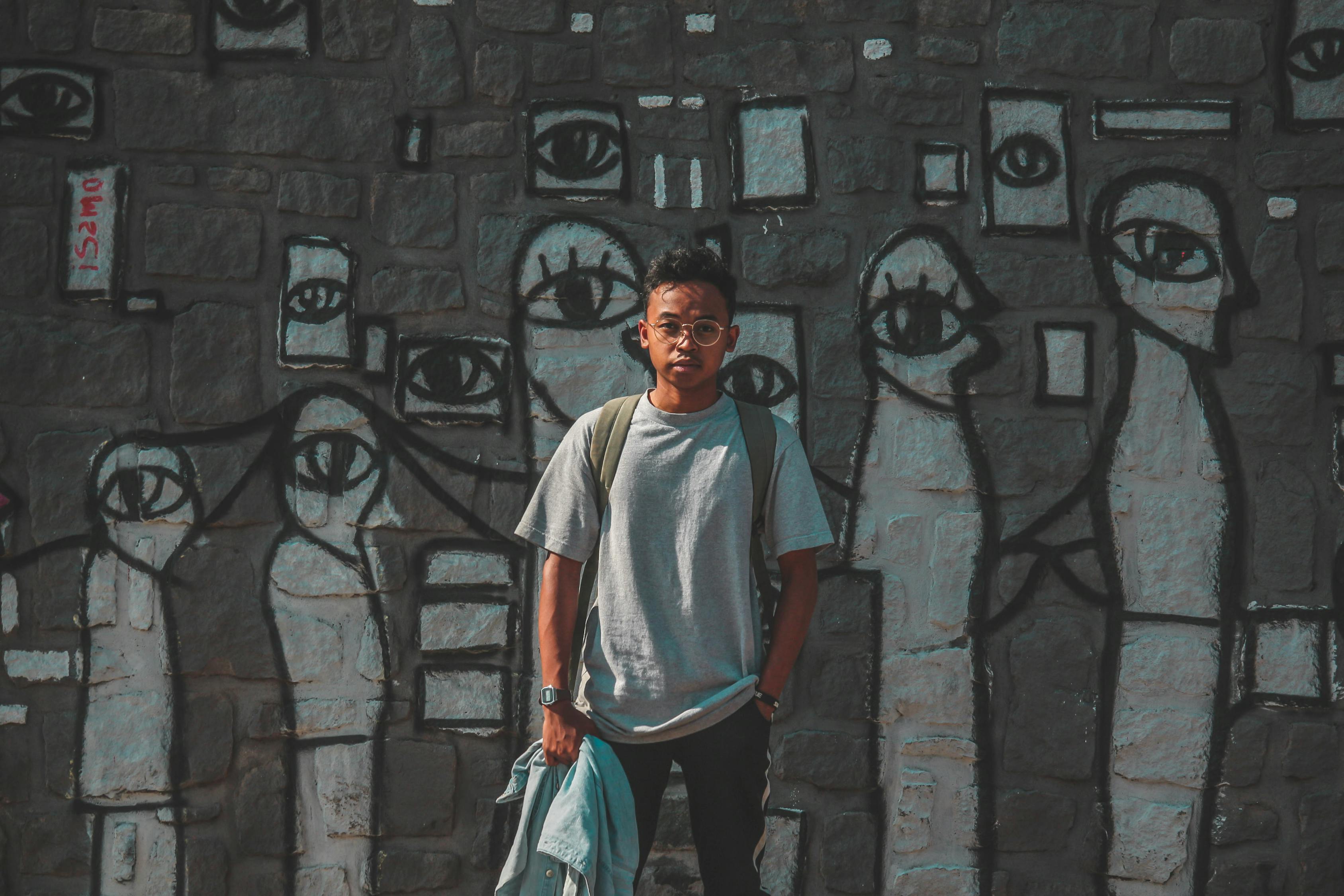 動(dòng)漫男與男駕駛的魅力瞬間，探索男性魅力與駕駛藝術(shù)之旅