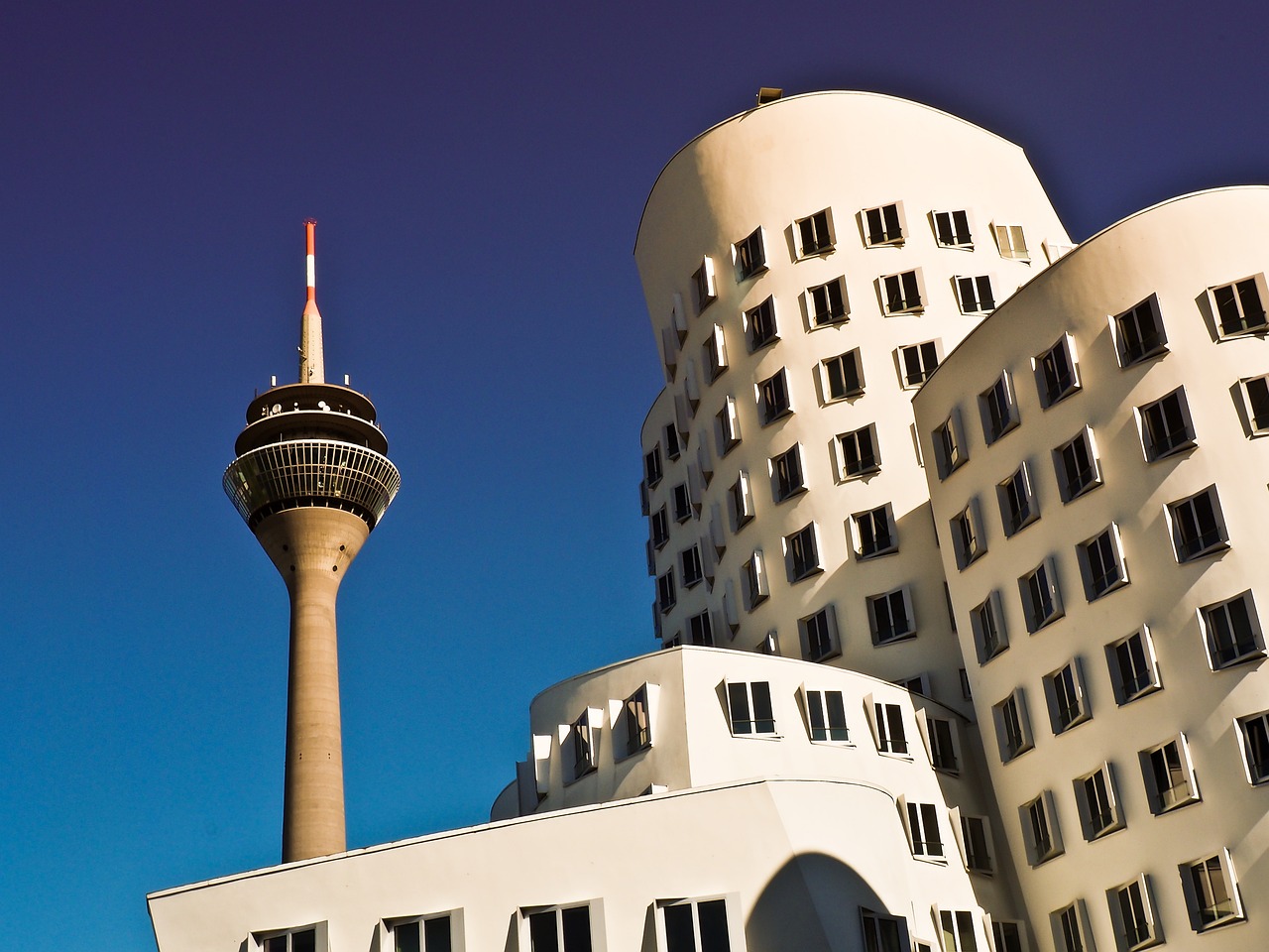 江蘇廣播電視學(xué)校，培育未來傳媒精英的搖籃