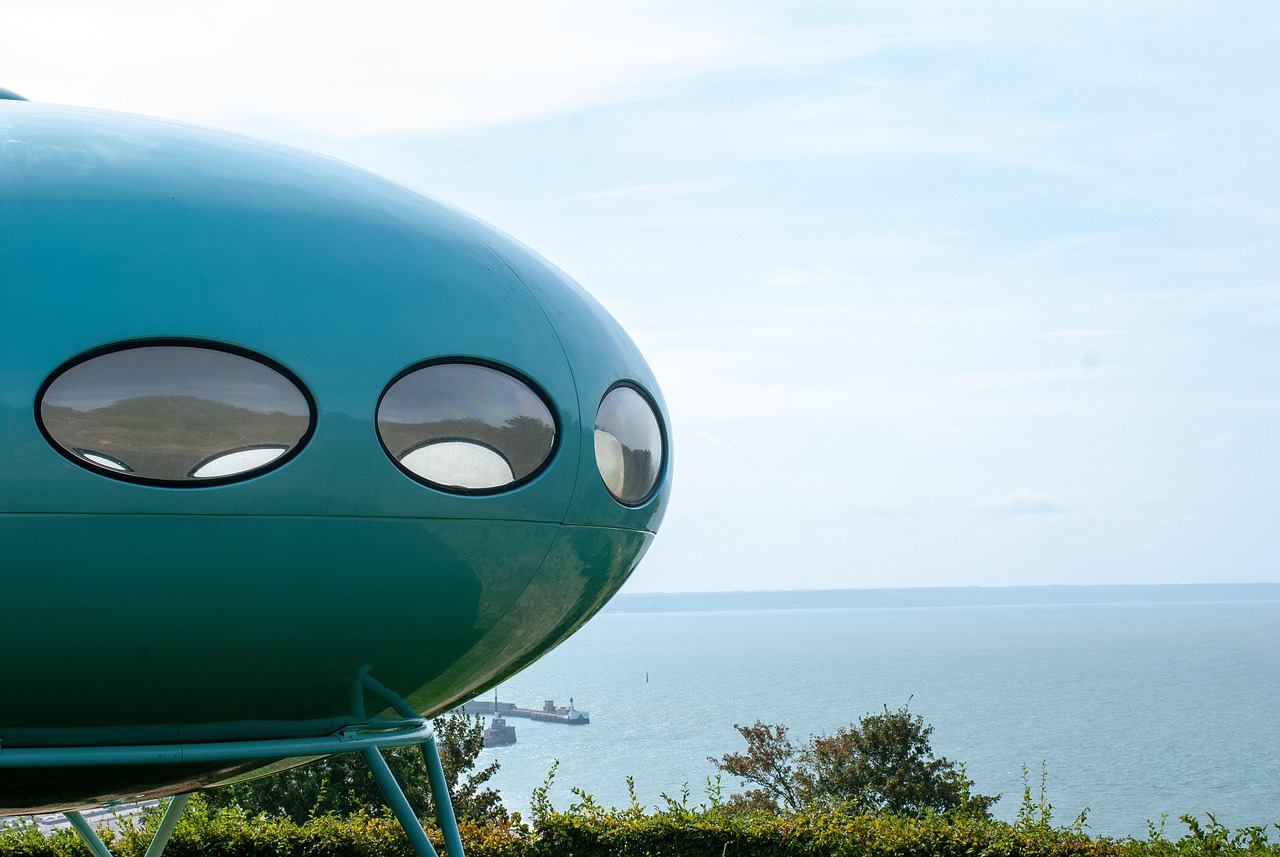 魔界電影，奇幻世界的魅力與深度探索