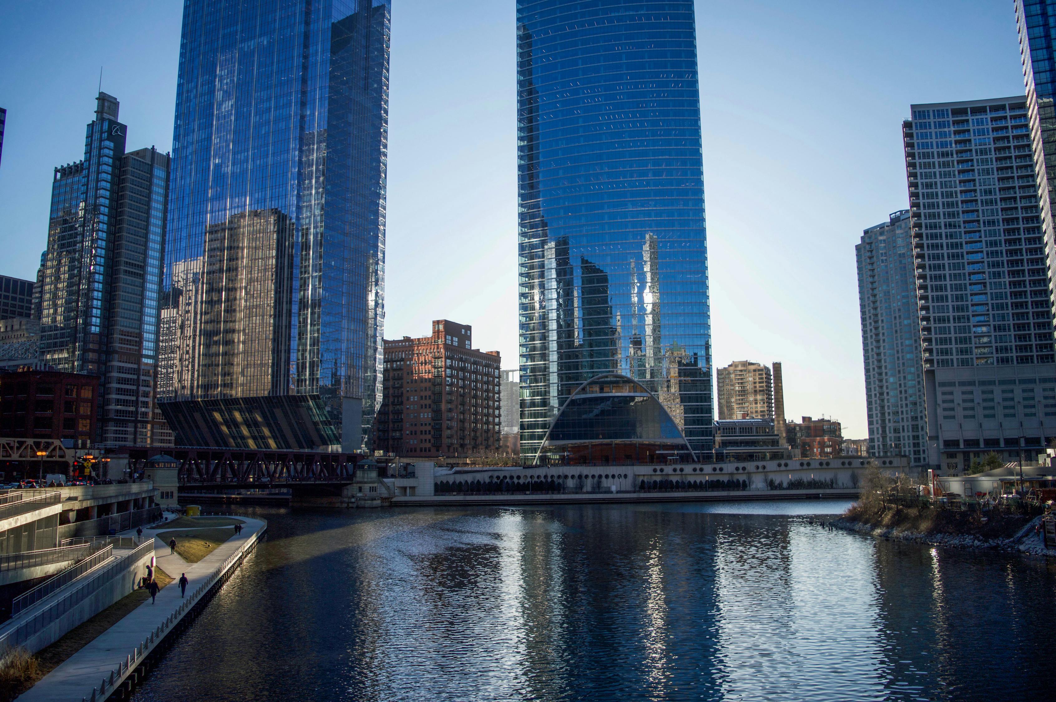 合肥政務(wù)區(qū)寫字樓行情深度剖析與解讀