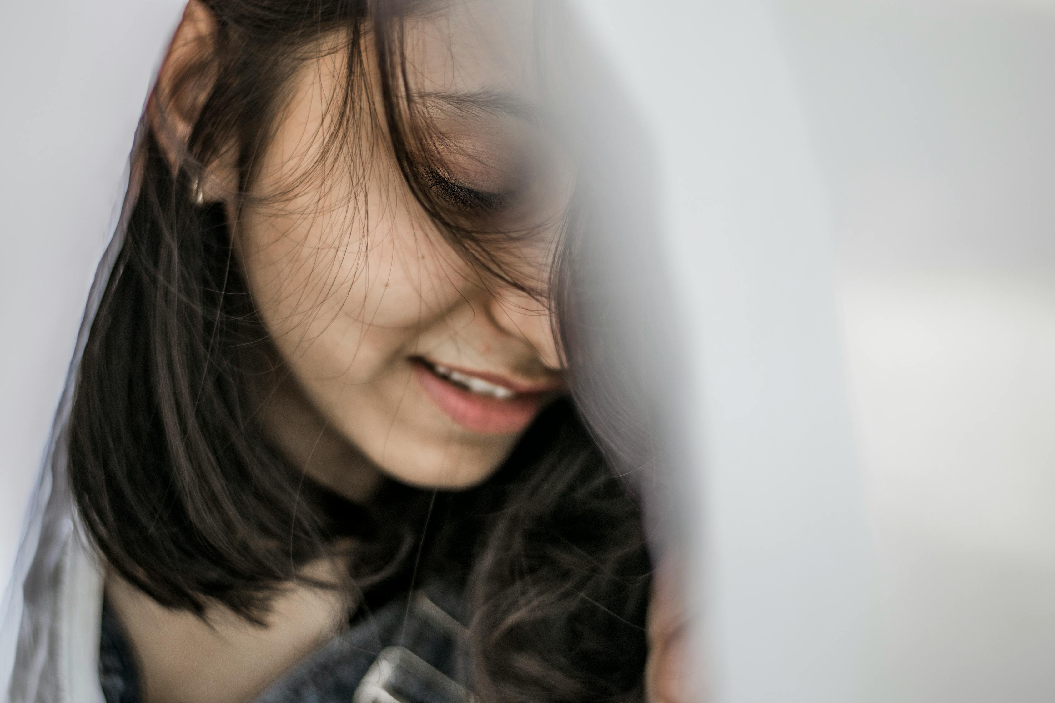 揭秘演員劉靜的演藝之路，個(gè)人資料和魅力展現(xiàn)