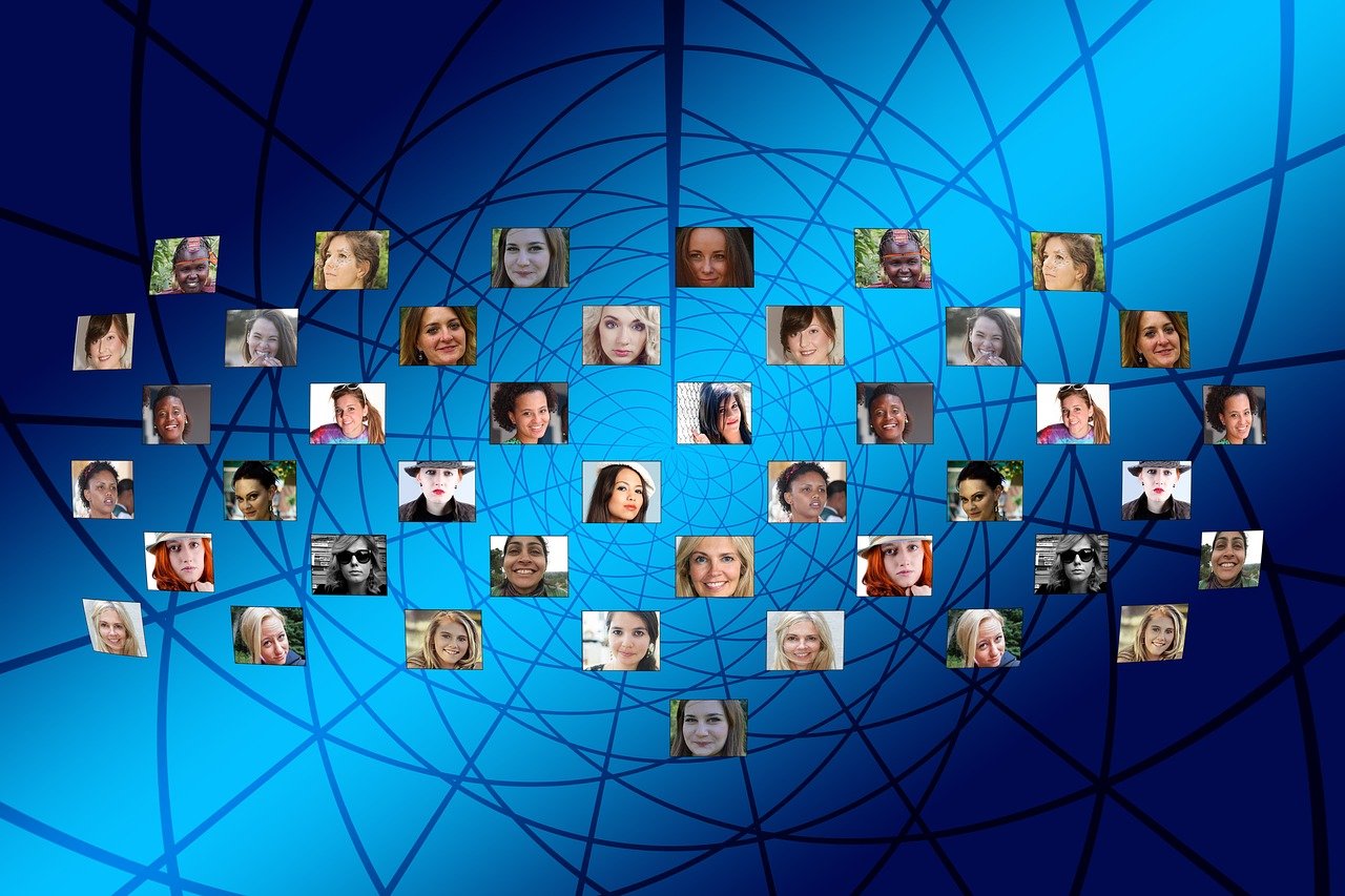 探索時事熱點魅力與深度的新聞閑聊之旅